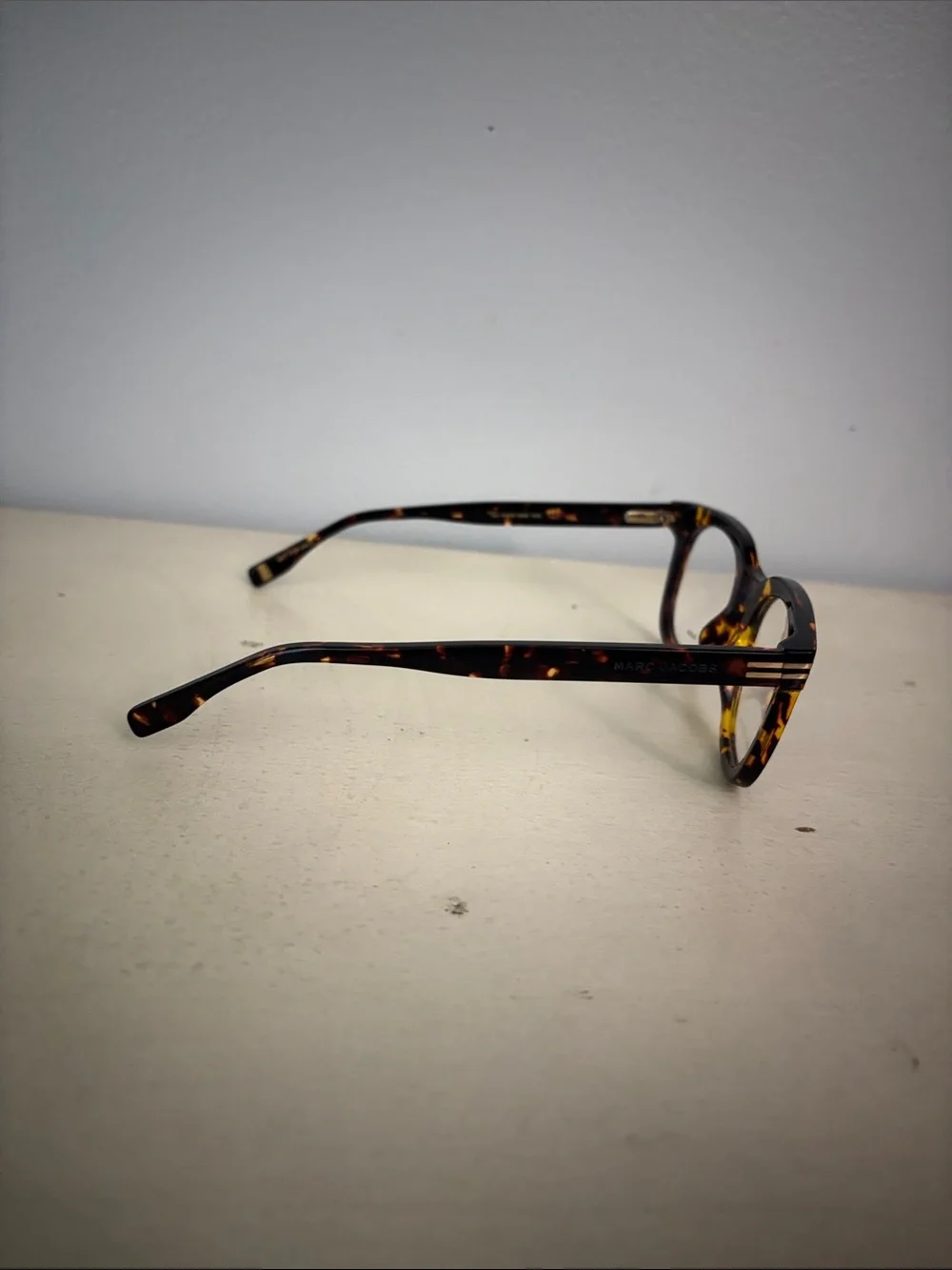 Marc Jacobs stylish marc